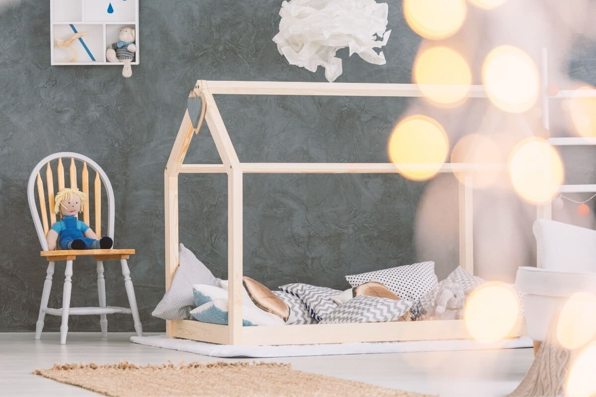 toddler sleep problems new bed